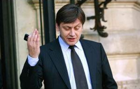 Crin Antonescu: Ma tem ca azi putem vorbi despre clanul Basescu