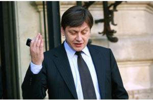 Crin Antonescu: Ma tem ca azi putem vorbi despre clanul Basescu