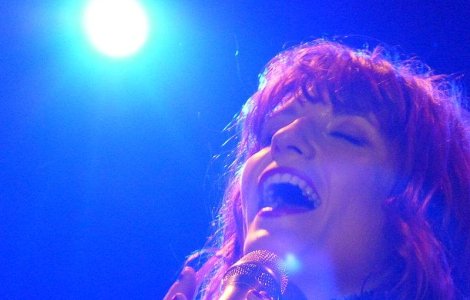  Audio  Asculta noul single Florence and the Machine, "Breath of Life"