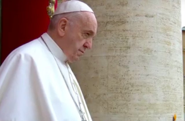 Papa Francisc si-a exprimat "tristetea" in urma atentatelor comise in Sri Lanka care au indoliat duminica Pastelui Catolic