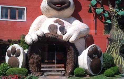  Top  10+ erori neinspirate din locurile publice care nu pot fi trecute cu vederea