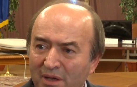 Toader: Proiectele de acte normative, aduse la avizare cu cateva ore inaintea sedintelor de guvern pentru a se invoca intarzieri de la MJ