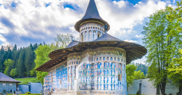  Top  10+ destinatii ideale pentru vacanta de Paste 2019. Cinci dintre ele se afla in Romania