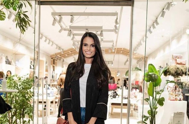 Anca Serea este insarcinata pentru a sasea oara