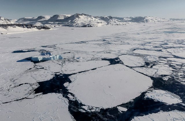 De Ziua Pamantului, oamenii de stiinta din Groenlanda trag un semnal de alarma referitor la incalzirea globala