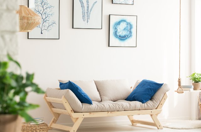 Vrei sa amenajezi un living alb? Iata 7 sfaturi utile