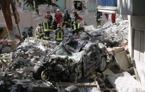 O craioveanca prinsa sub daramaturi in Italia a reusit sa o salveze si pe batrana pe care o ingrijea