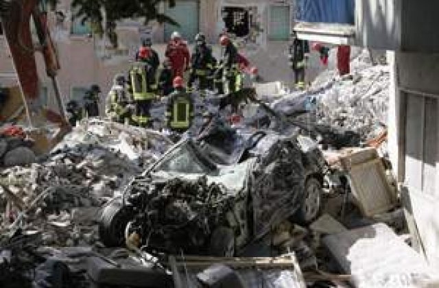 O craioveanca prinsa sub daramaturi in Italia a reusit sa o salveze si pe batrana pe care o ingrijea