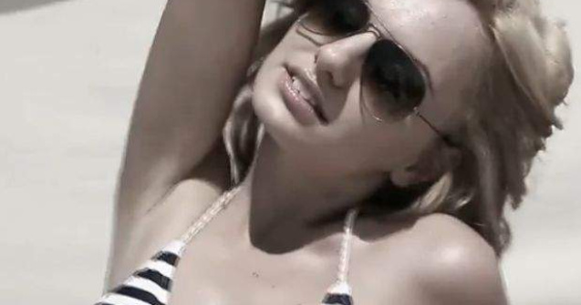 Alexandra Stan, in topul FHM al "Celor mai sexy 100 de femei din lume"