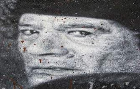 Libia pedepseste elogierea lui Gaddafi