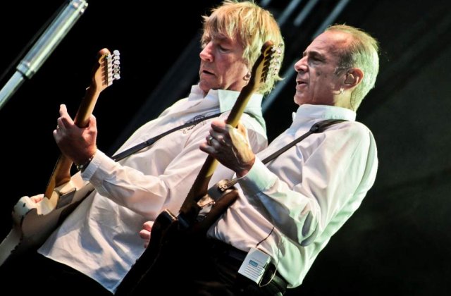 [VIDEO] Status Quo concerteaza, in premiera, la Bucuresti