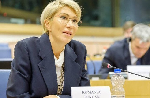 Raluca Turcan: Guvernul PSD-ALDE are oficial zilele numarate