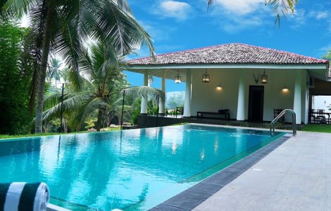 Cum sa alegi piscina potrivita pentru locuinta ta