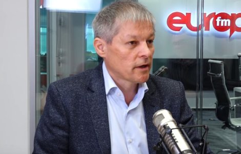 Ciolos, dupa modificarea Codurilor penale: Se ascund ca lasii in spatele unor decizii ale CCR cand toti stim exact ce au urmarit in ultimii doi ani