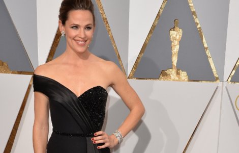 Jennifer Garner a fost desemnata de revista "People" cel mai frumos om din lume al anului 2019