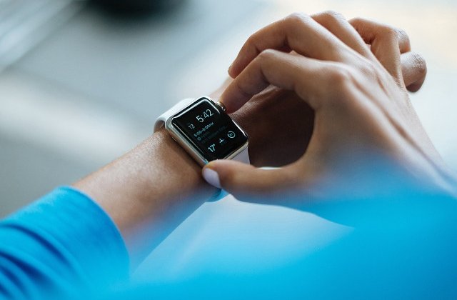 Smartwatch-uri ieftine pentru cei cu un buget de pana in 1.000 de lei