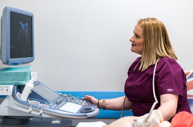 Un sistem national pentru viitorul Romaniei: Mamici mai fericite, copii mai sanatosi!