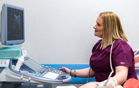 Un sistem national pentru viitorul Romaniei: Mamici mai fericite, copii mai sanatosi!