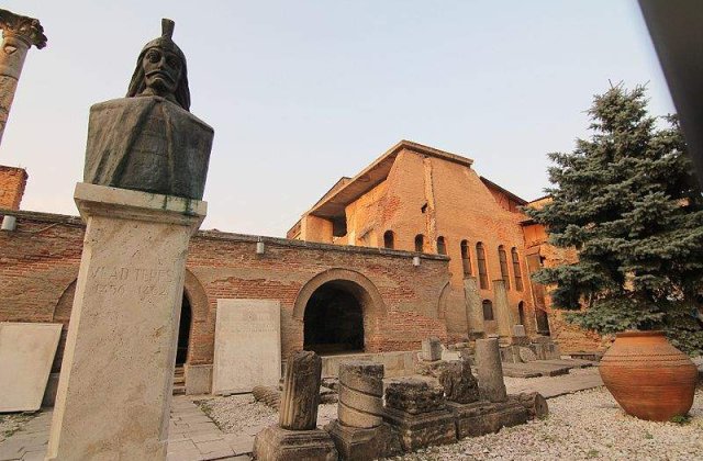 6 mai: Ziua Portilor Deschise la Observator si Palatul Curtea Veche