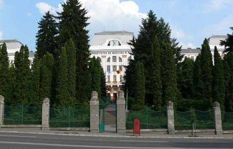 Sectia maghiara de la UMF Targu Mures, blocata in instanta