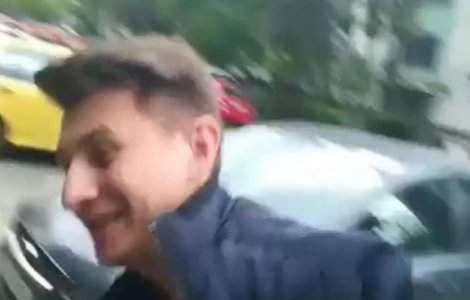 Un barbat a fost prins in timp ce raspandea pliante false USR - PLUS in Cluj