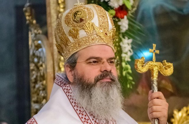 Episcopul Husilor: Traim vremurile unui totalitarism al progresistilor, ce arunca la cosul de gunoi al istoriei valorile traditionale
