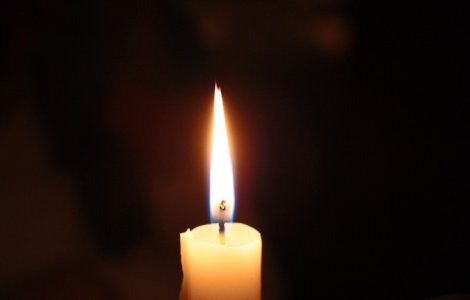 Timotei Prahoveanul: Lumina Sfanta de la Ierusalim il reprezinta pe Mantuitorul Hristos