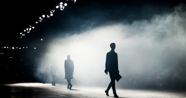 Un manechin a murit dupa ce i s-a facut rau in timpul unei prezentari de moda