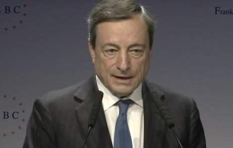 Financial Times: BCE ar trebui sa construiasca punti de legatura cu capitalele nationale pentru a contracara amestecul politicienilor