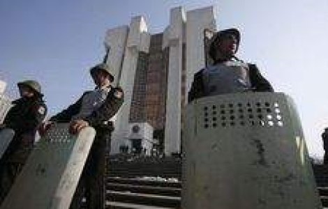 Rezultate finale: Comunistii moldoveni nu vor avea majoritatea necesara alegerii presedintelui