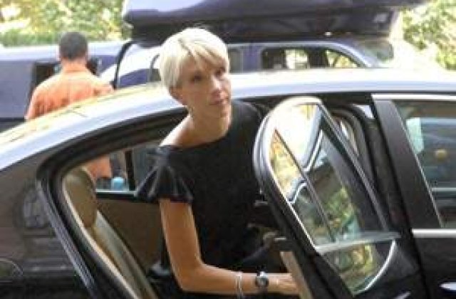 Inca un politician la 'Dansez pentru tine'. Raluca Turcan isi face imagine in pasi de vals