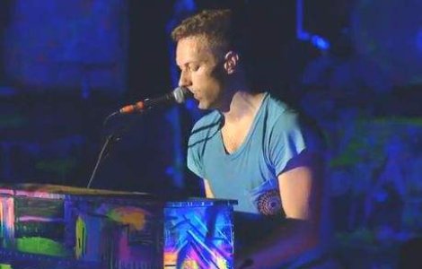  Video  Coldplay il omagiaza pe Adam "MCA" Yauch