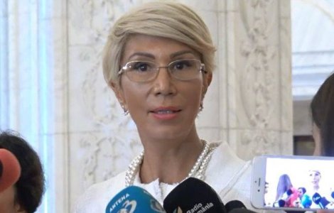 Raluca Turcan: Solicit ministrului Educatiei sa nu implice profesorii in bataliile politice din interiorul PSD