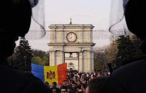 AFP: O noua manifestatie va avea loc vineri la Chisinau. Rusia face un apel la UE