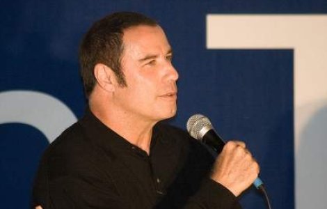 Un al doilea maseur il acuza pe Travolta de hartuire sexuala