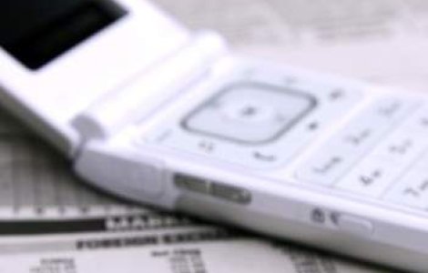 Parlamentul European: Tarifele de roaming se reduc