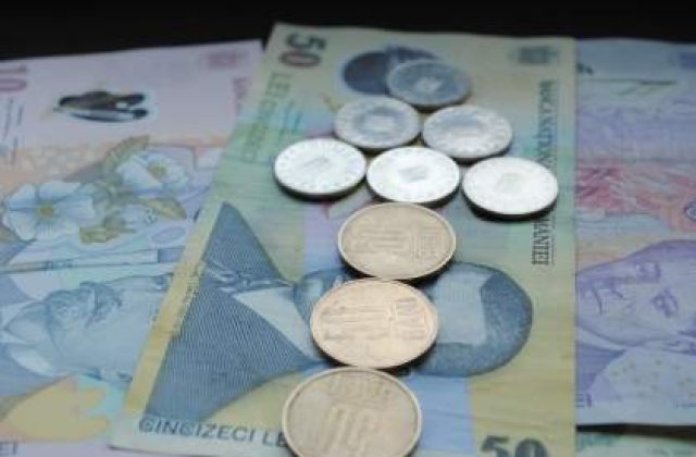 Leul, la un nou MINIM ISTORIC fata de euro