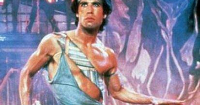 Acuzatiile de hartuire sexuala contra lui Travolta iau amploare