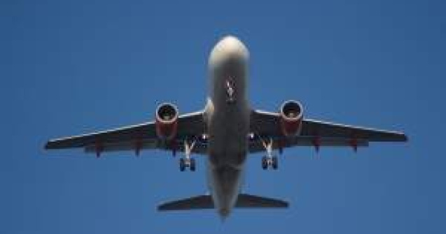 Un avion Boeing 777 a aterizat de urgenta pe Otopeni