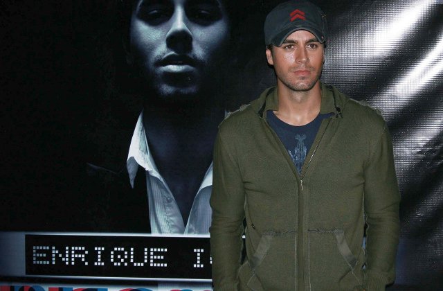 I-a dedicat primul album bonei: 10+1 lucruri mai putin cunoscute despre Enrique Iglesias