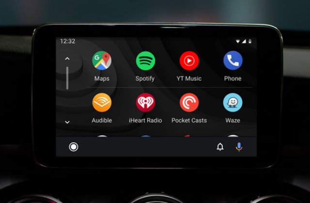 Google anunta schimbari majore pentru Android Auto: interfata va primi numeroase optiuni si functii disponibile pe smartphone-uri