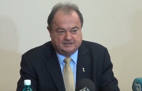Vasile Blaga: Saptamana trecuta, in Bucuresti, un kilogram de cirese era la acelasi pret ca mielul de Pasti, 100 de lei. Asta-i PSD-ul