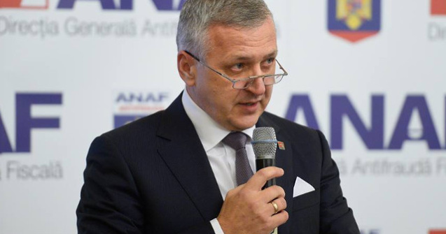 Fost sef ANAF, despre sarma din colonul Gabrielei Firea: Daca nu ar fi fost extirpata, s-ar fi dezvoltat sub forma unei perechi de catuse