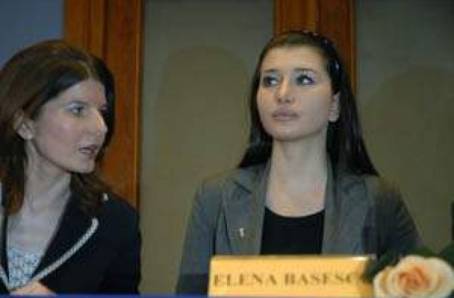 Elena Basescu si PRM trec pragul la europarlamentare