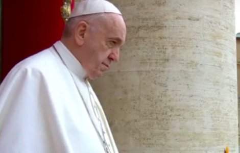 Papa Francisc obliga prin lege clerul catolic sa semnaleze abuzurile sexuale
