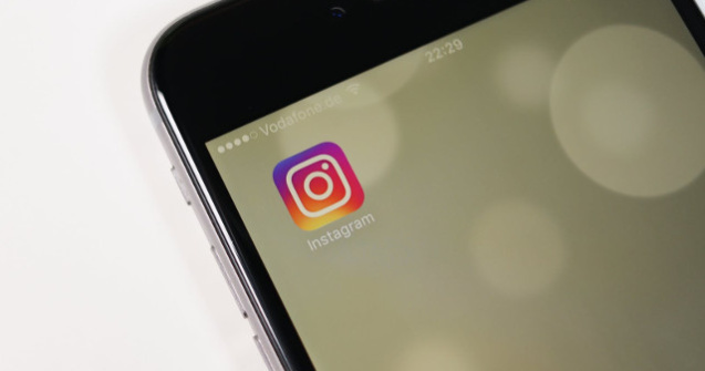 Instagram va bloca hashtag-urile care promoveaza dezinformari pe tema vaccinarii