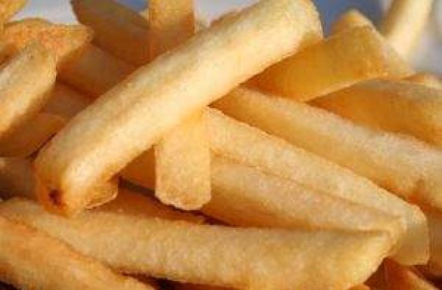 Taxa pe fast food revine in atentie