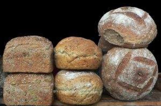 Un TVA mai mic la paine nu afecteaza pretul, dar reduce evaziunea