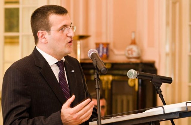 Preda: Ungureanu poate fi din nou premier sau candidat la Presedintie