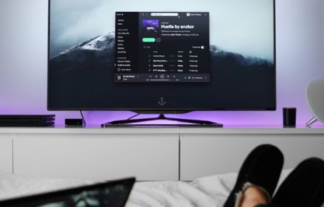 Televizoare smart: reduceri de peste 50%, ca sa aduci experienta de cinema acasa